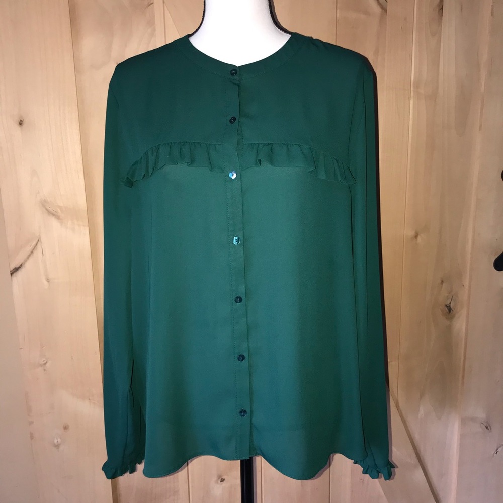 Beautiful Ruffled Button Down Blouse - EUC - Picture 2 of 8